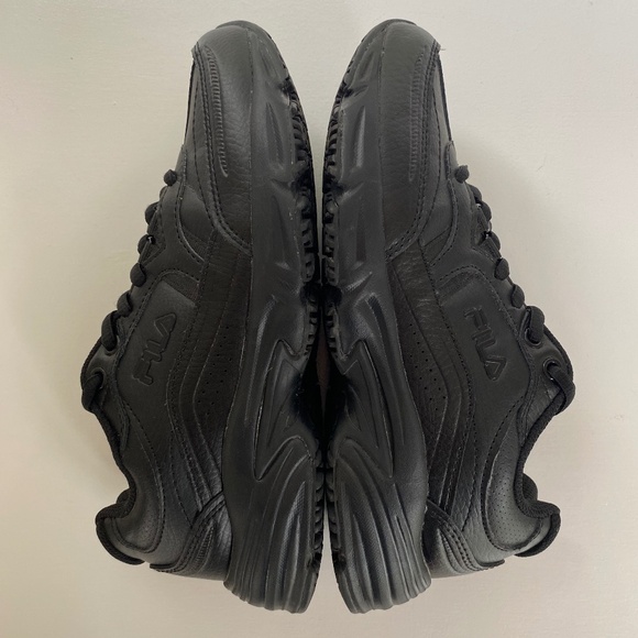 Fila Memory Workshift Leather Sneakers, slip resistant, Black - Women’s 7.5 - Picture 4 of 10